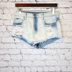 𝅺FOREVER 21 Denim Cut Off Shorts sz. 27
